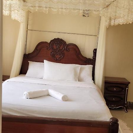 Ree Homestay And Safaris -Jkia Mlolongo 외부 사진